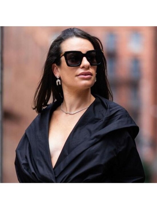 Bottega Veneta BV1005S 008 Sunglasses Green Square Frame, Green Lenses main image 5